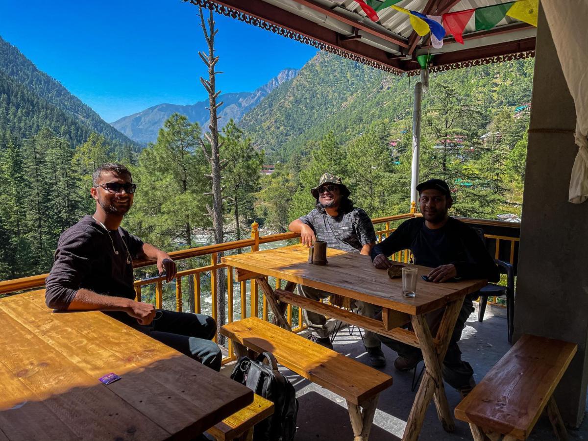 Highland Spirit Hotel Kasol Buitenkant foto